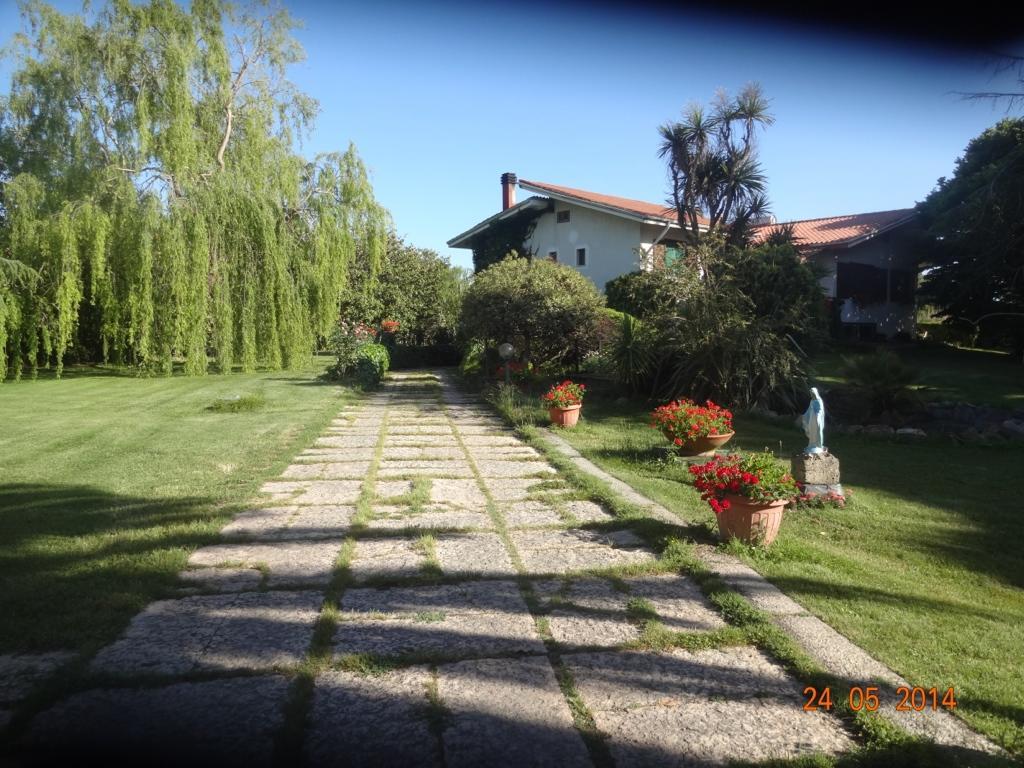 B&B Villa Sans Souci ชิวิตาเวกเกีย ภายนอก รูปภาพ